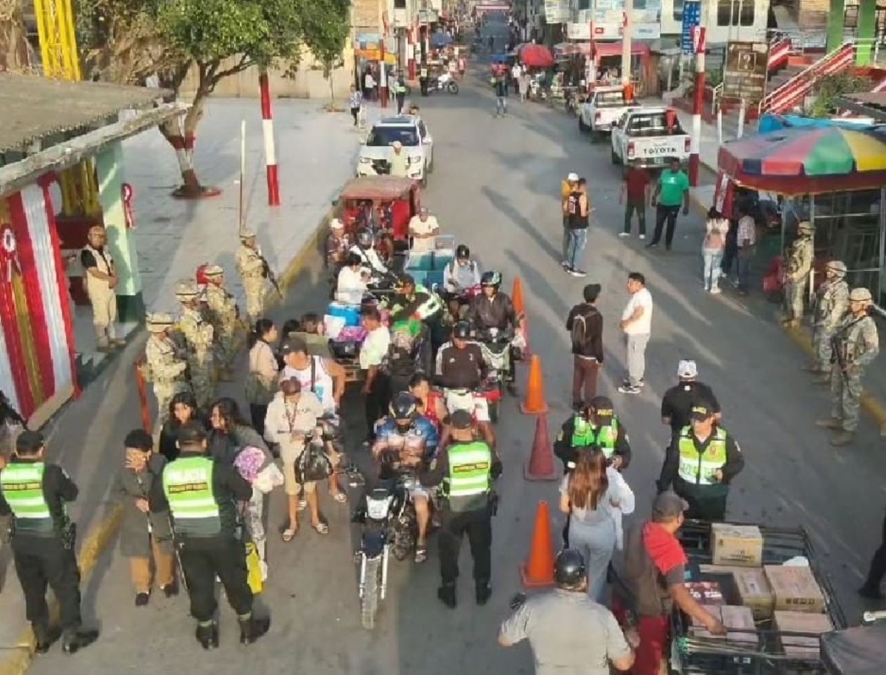 Tumbes Refuerzan Seguridad En La Frontera Ante Llegada Masiva De Venezolanos 3555