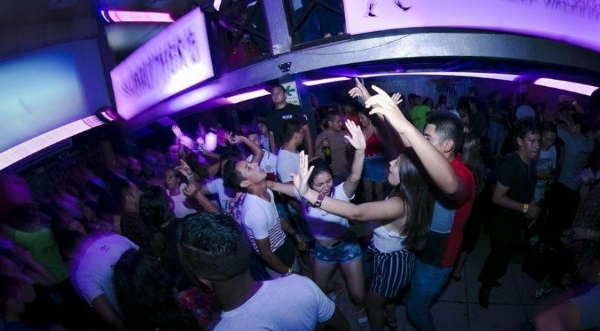 Discotecas y bares en Trujillo solo podrán atender hasta la 1de la madrugada