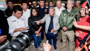 La investigación, a cargo de la fiscal Adriana Vásquez Goicochea, surge tras una denuncia ciudadana que advierte posible direccionamiento político de recursos en medio de un contexto de emergencia.