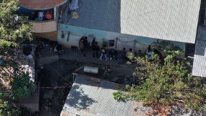 En una segunda intervención, otras siete personas fueron sometidas a control de identidad, pero no se hallaron objetos ilícitos en su poder.