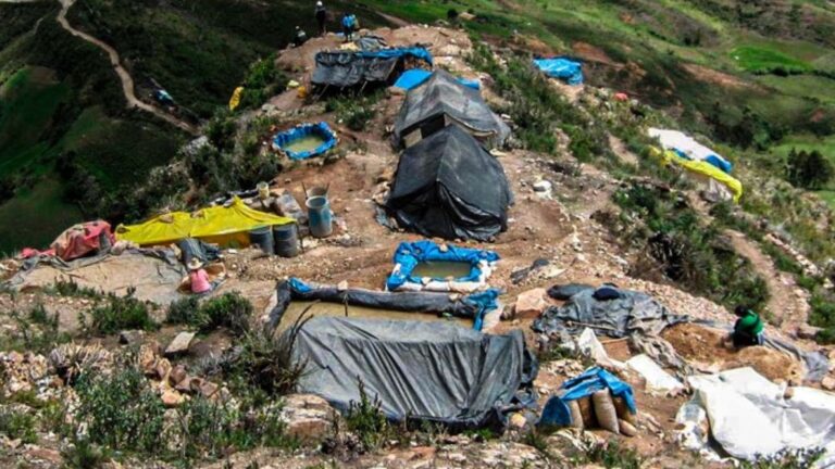Trece mineros fueron secuestrados el sábado 26 de abril en Pataz, La Libertad, y hallados sin vida el domingo 28 en un socavón.