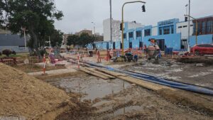 Se evidenció duplicidad de trabajos, como el corte de asfalto en zonas ya intervenidas previamente por otra empresa.